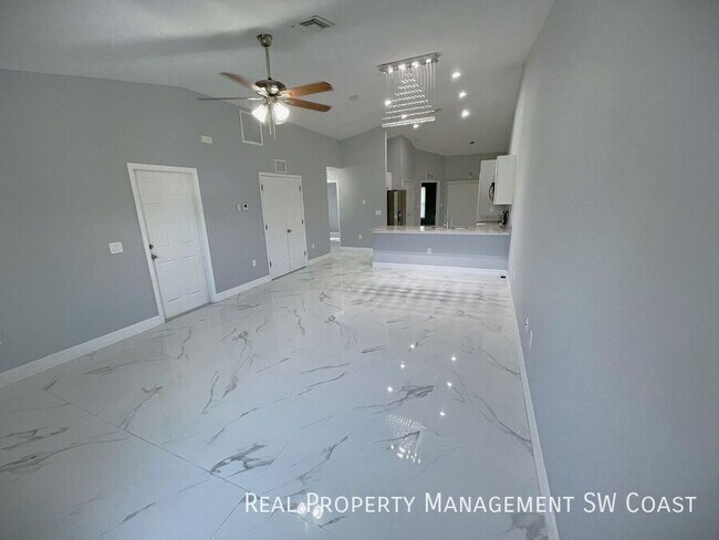 Building Photo - 5349 29th St SW