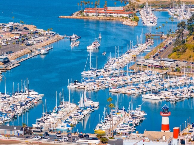 Building Photo - 1019 Costa Pacifica Way