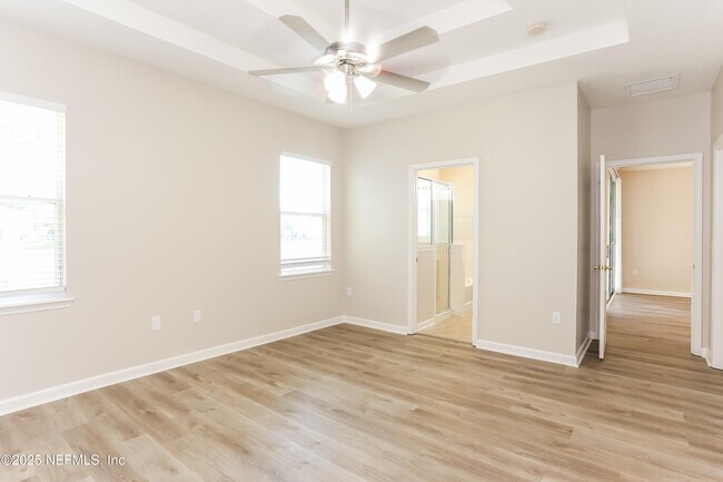 Building Photo - 11771 Alexandra Dr