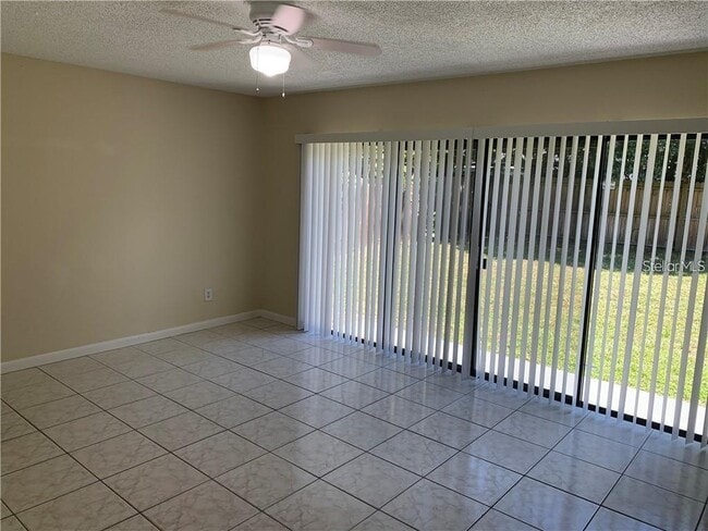 Building Photo - 4913 Rockledge Cir