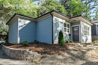 Building Photo - 645 Chipley Ave