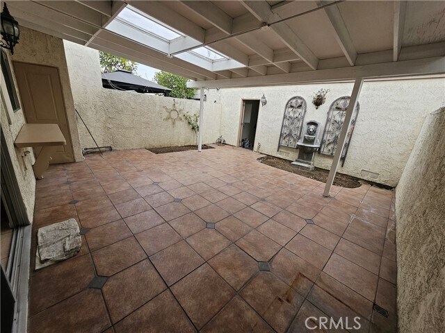 Building Photo - 15271 Cadiz Dr