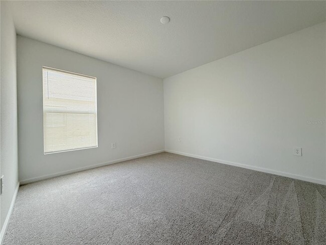 Building Photo - 2358 McKinley Dr