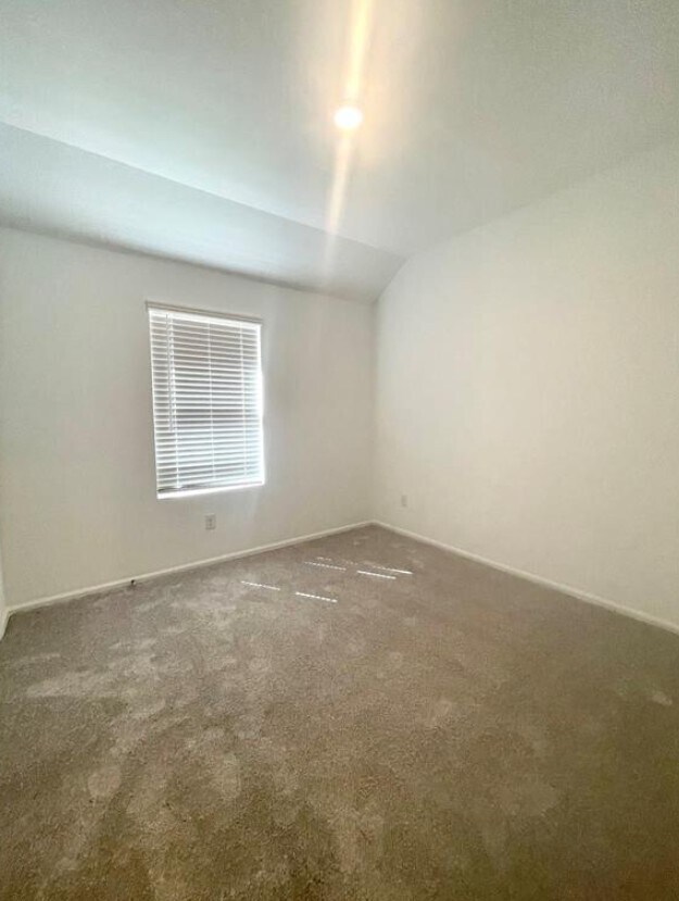 Building Photo - 3619 River Sand Rd