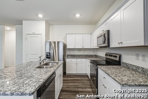 Building Photo - 14439 Elkhorn Crest