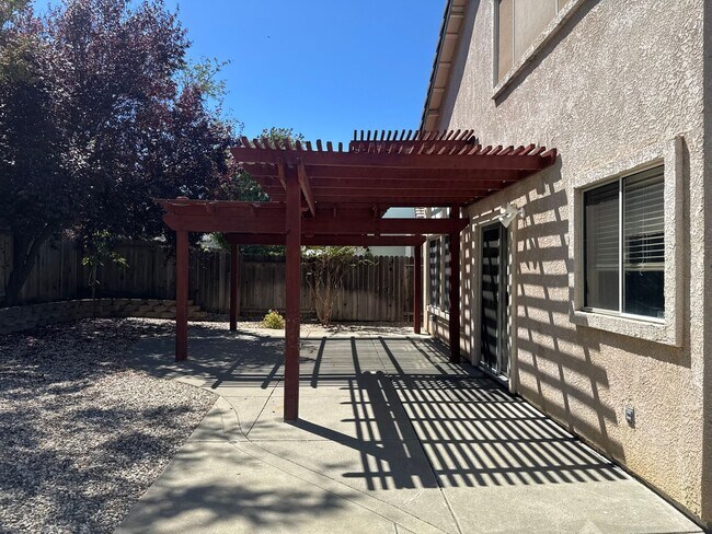 Building Photo - 961 Celestine Cir