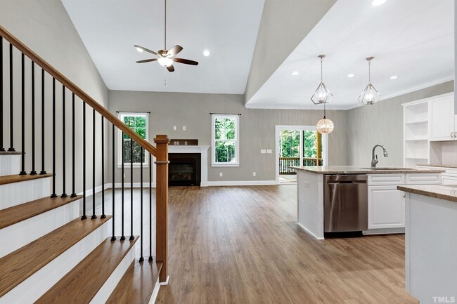 Building Photo - 3627 River Watch Ln