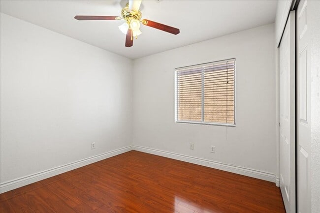 Building Photo - Elegant 3 Bedroom Home with Gourmet Kitchen, Office, & Landscaped Backyard