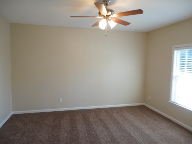 Building Photo - 4012 Mackinac Island Ln