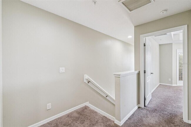 Building Photo - 618 Merry Brook Cir