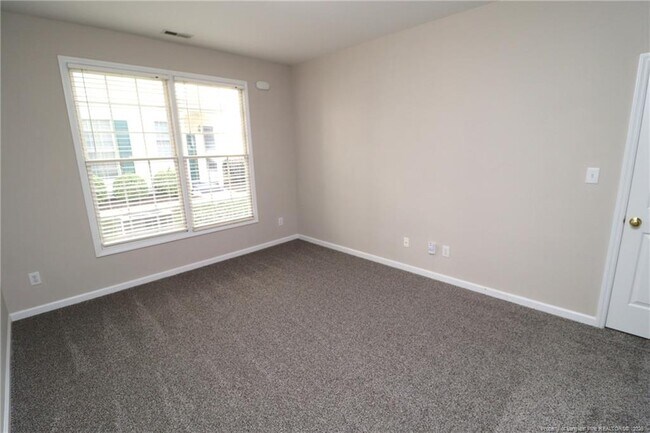 Building Photo - 2812 Kudrow Ln