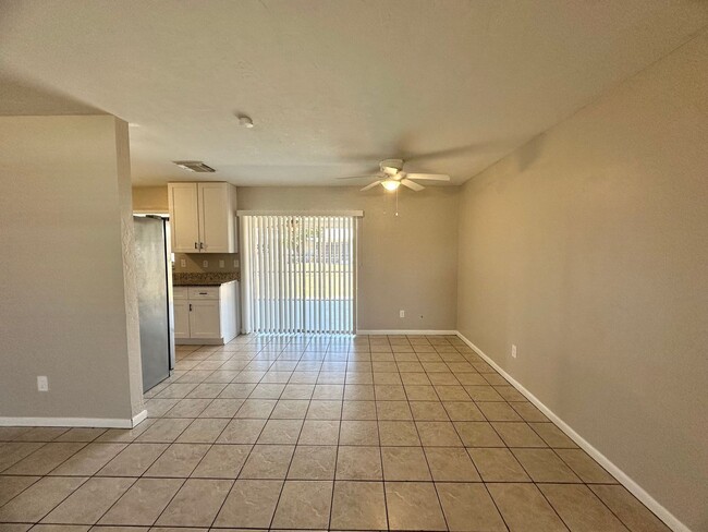 Building Photo - 4946 Viceroy Ct