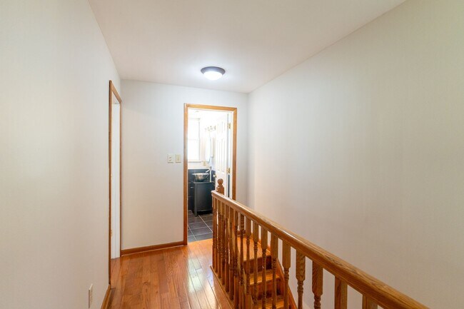 Building Photo - 2820 S Smedley St