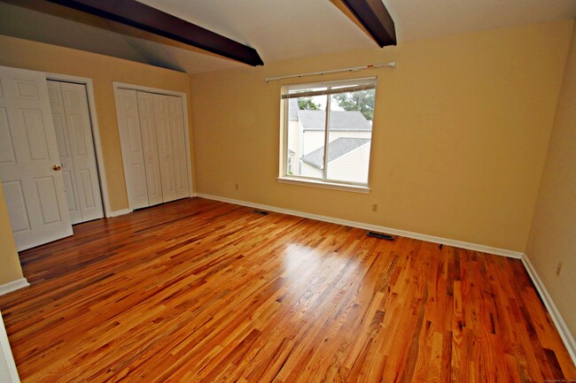 Building Photo - 34 Ivy Grove Ct
