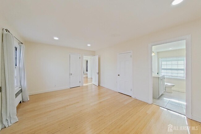 Building Photo - 205 Ashland Rd