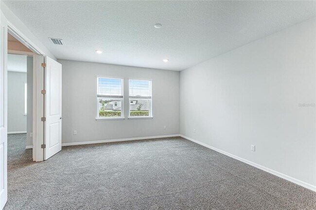 Building Photo - 8440 Skye Rnch Blvd