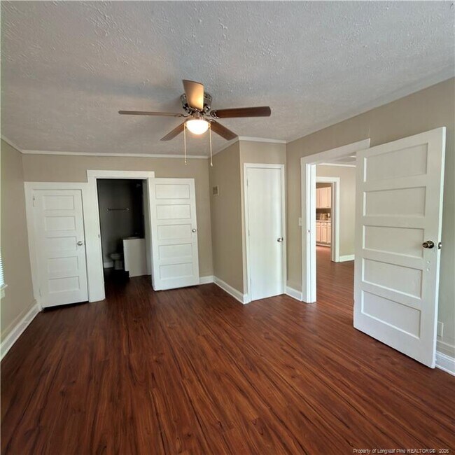 Building Photo - 216 Sedberry St