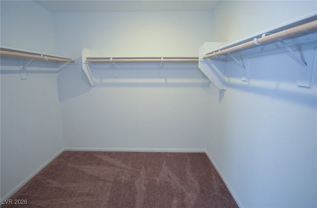 Building Photo - 5401 Lynn Crk Ave