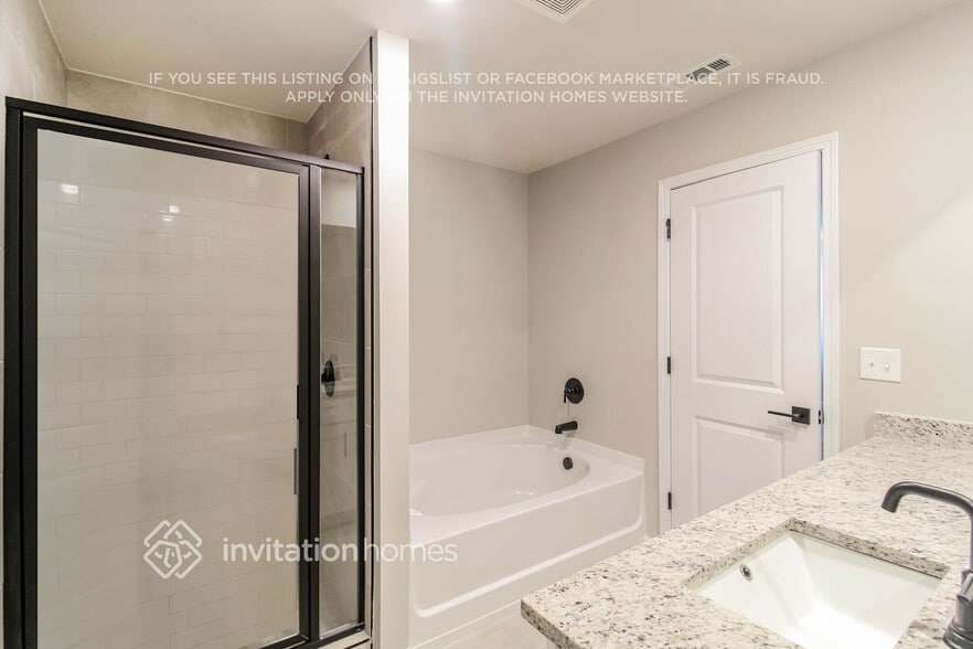 Building Photo - 3935 Breeder's Court