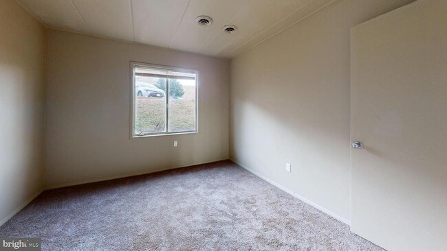 Building Photo - 2612 Fort Farnsworth Rd