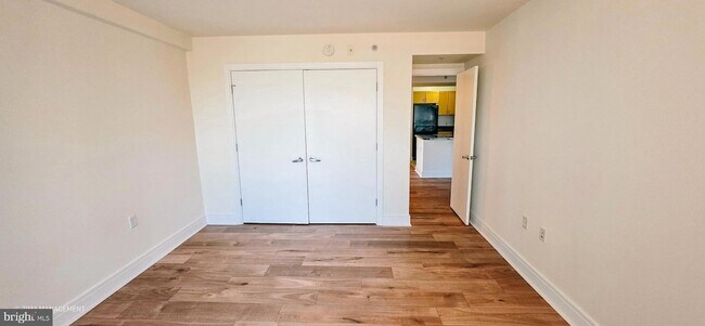 Building Photo - 1425 4th St SW