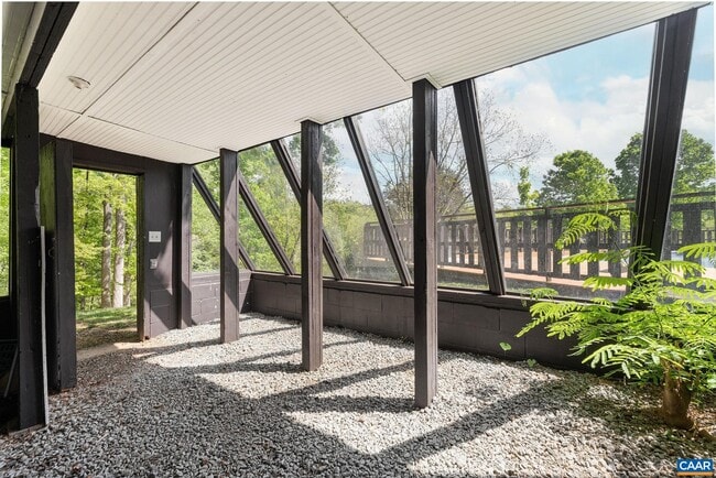 Building Photo - 3278 Plank Rd