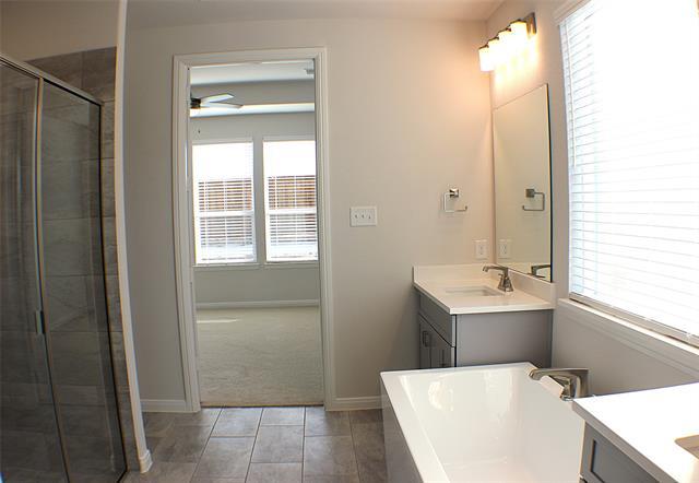 Building Photo - 14461 Mietner St