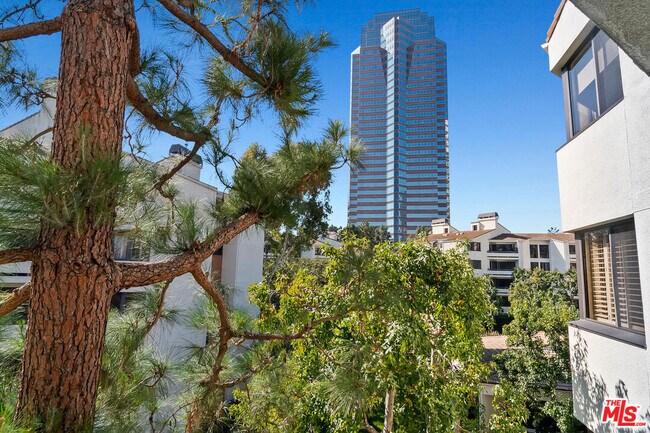 Building Photo - 2131 Century Park Ln