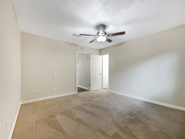 Building Photo - 13506 Chimney Sweep Dr