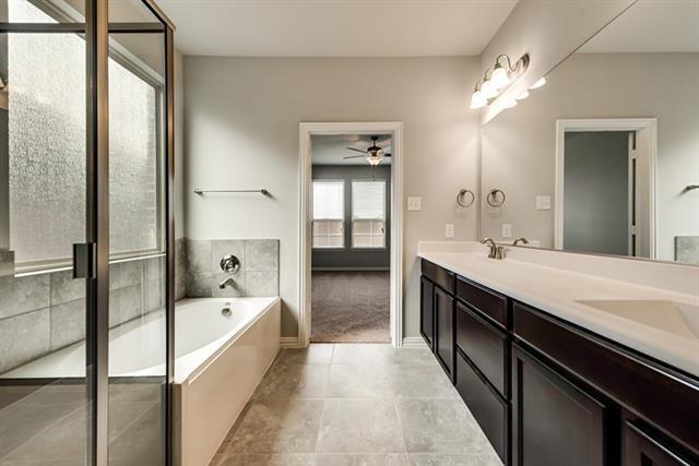 Building Photo - 16021 Brelsford Pl