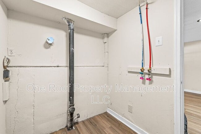 Building Photo - 14710 NW 67th St
