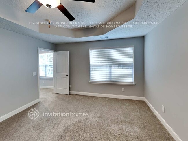 Building Photo - 838 Cedar Ln