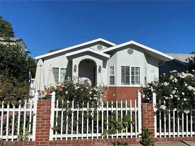 Building Photo - 3157 Atwater Ave