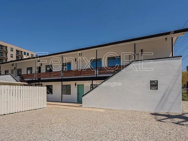 Building Photo - 377 N 4th Ave