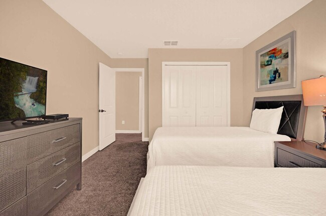 Building Photo - 8935 Stinger Dr