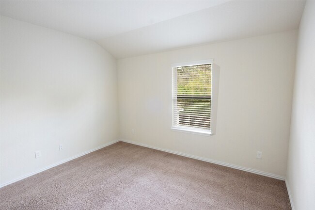 Building Photo - 216 N Lynx Trail