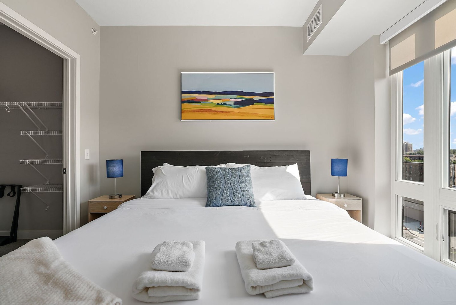 Building Photo - 1410 Nicollet Ave