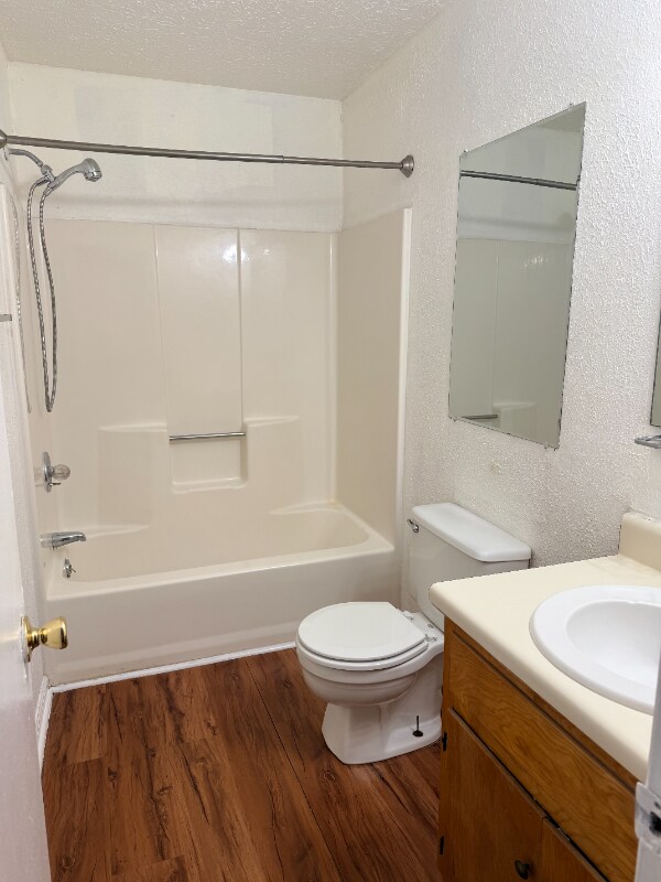 Building Photo - 9 Fonda Dr