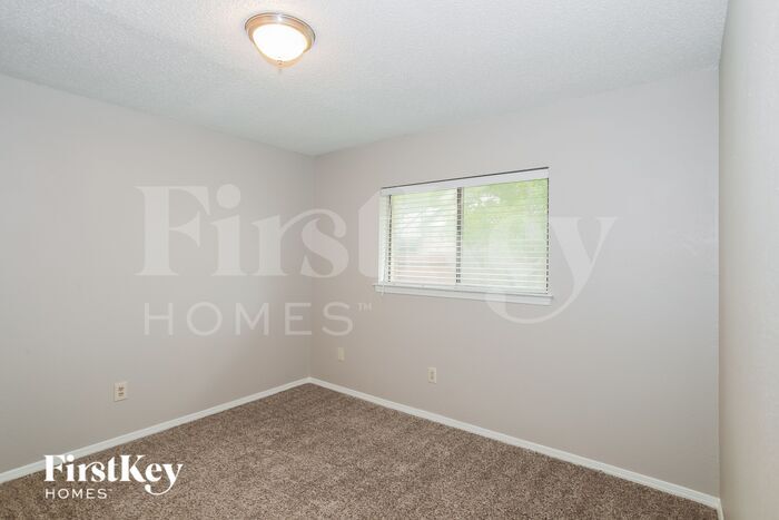 Building Photo - 2106 Stein Way