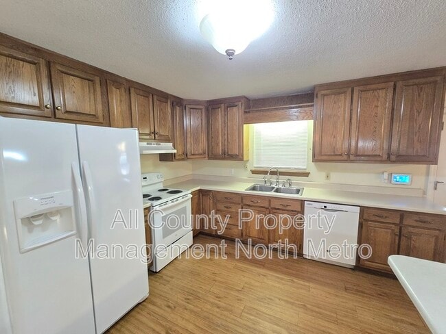 Building Photo - 2367 Graysville Rd