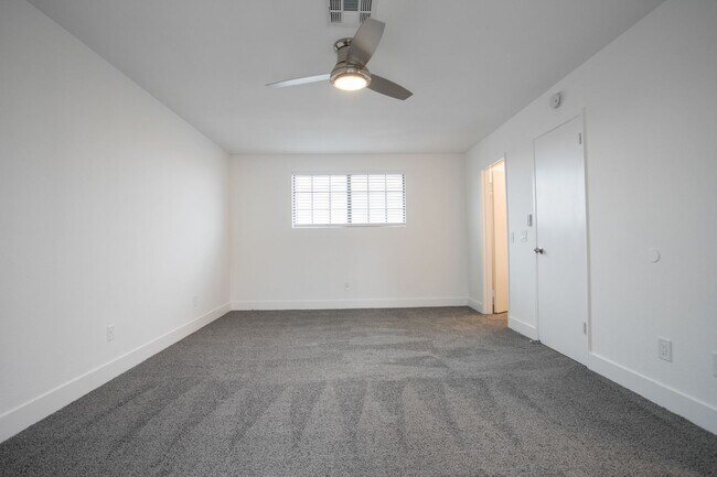 Building Photo - 32955 Canyon Vista Rd