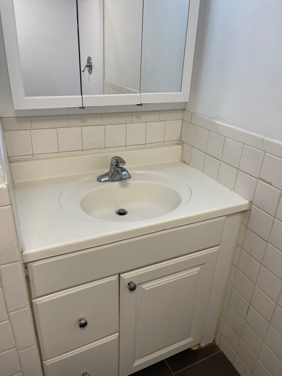 Building Photo - 12 Woodland St