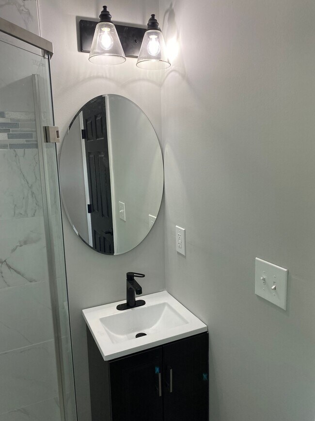 Building Photo - 3009 Federal St