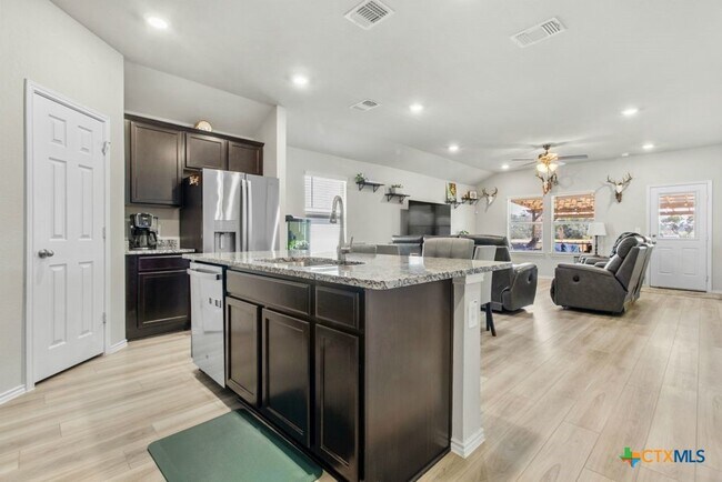Building Photo - 2522 Merganser Dr