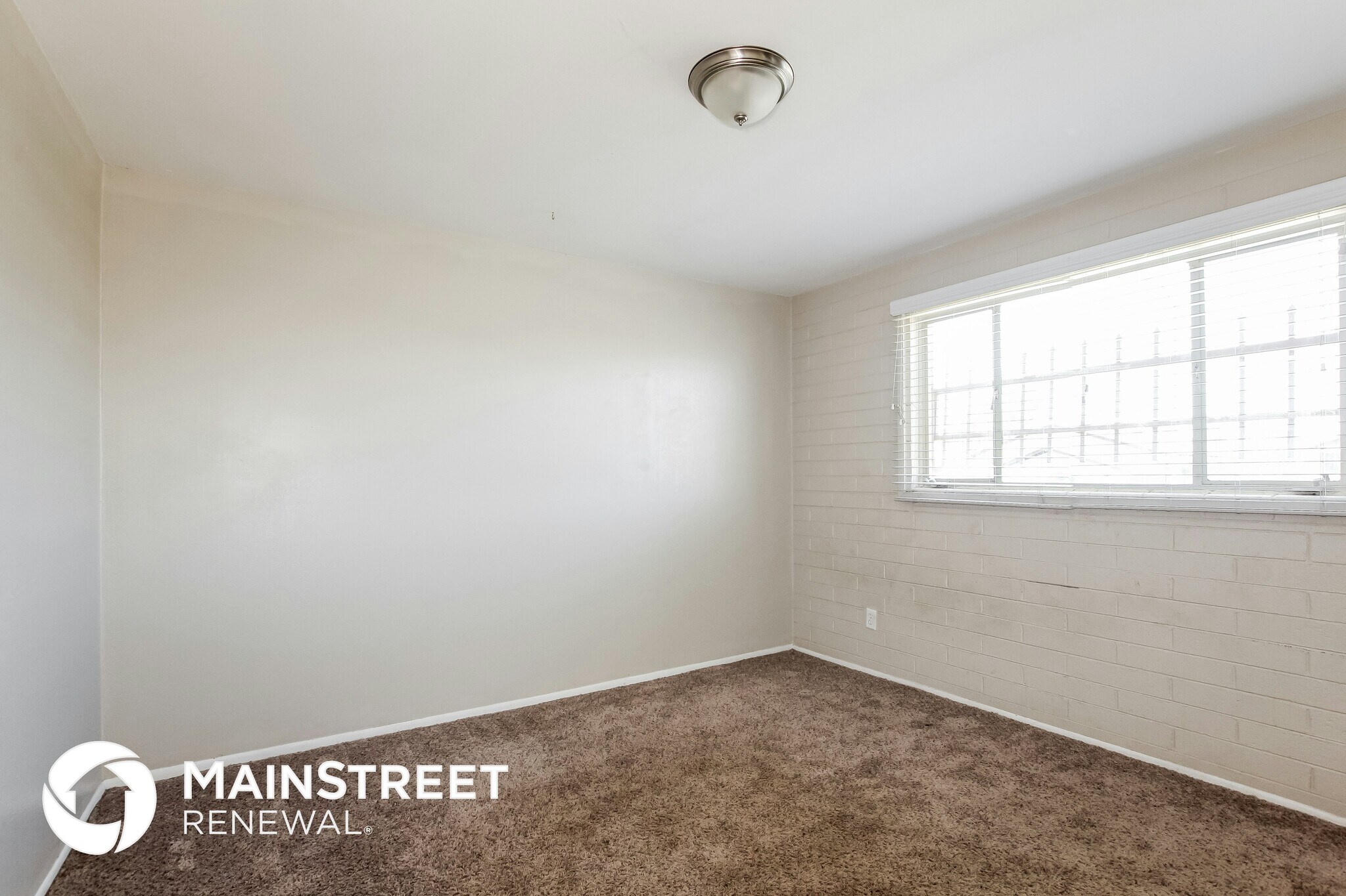 Building Photo - 5353 N 61st Ave