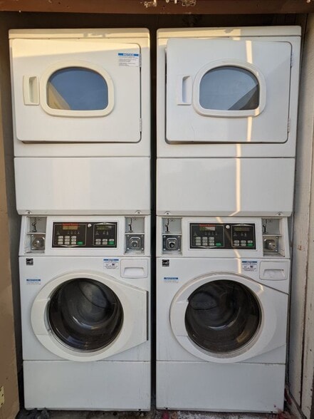 Building Photo - 8061 8th St