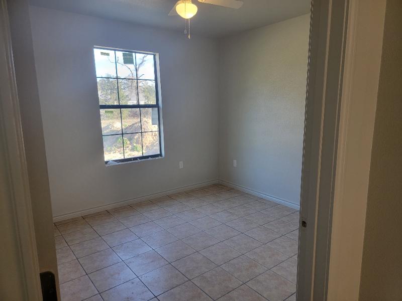 Building Photo - 136 Private Rd