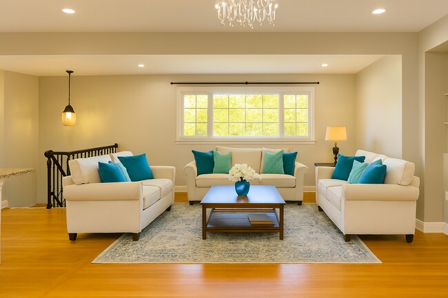 Building Photo - 5 Bedrooms 3 Bathrooms! Parking! Pets Welc...