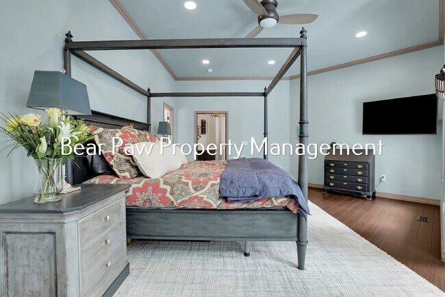 Building Photo - Stunning Home in the Ridge!!