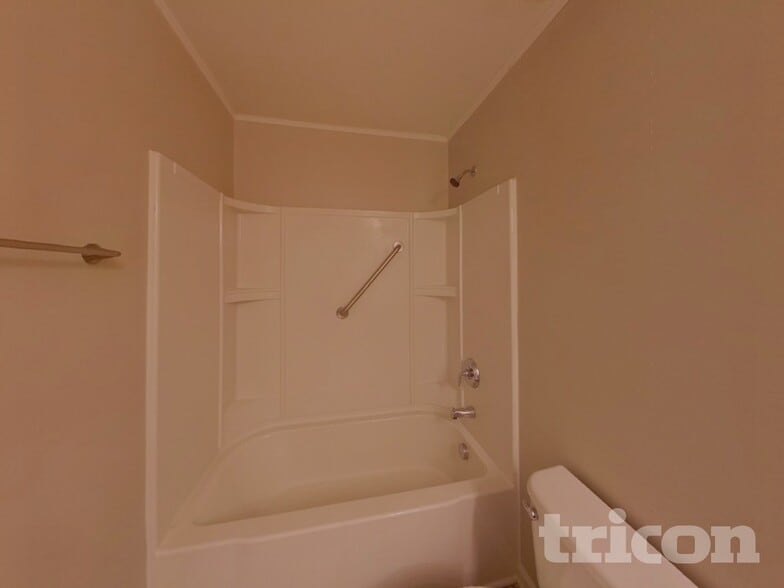 Building Photo - 4296 Tucker Chase Drive